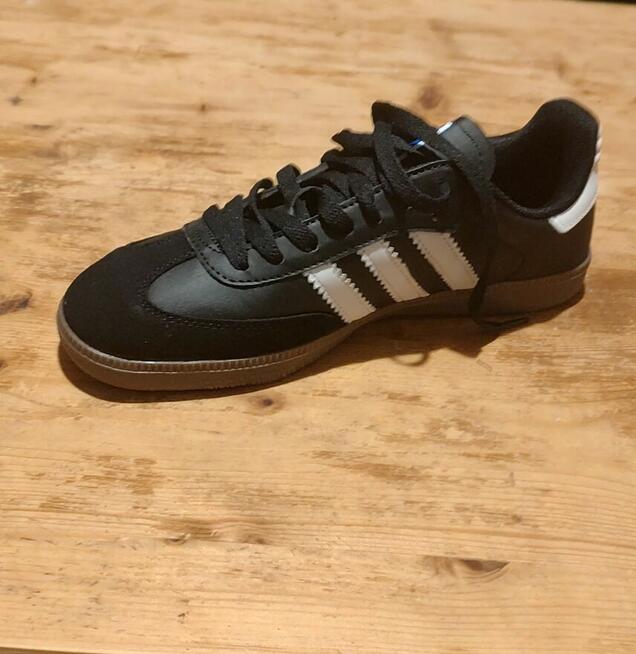 Buty sneakersy Adidas rozmiar 39