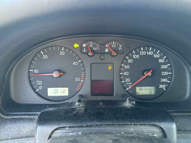 1999 Volkswagen Passat, 945,00 zł