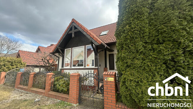 Dom w mieście z ogrodem | cisza i komfort