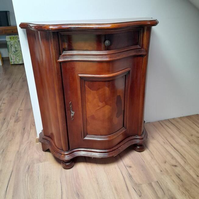 Komoda Nowa politura odnowione profesjonalnie