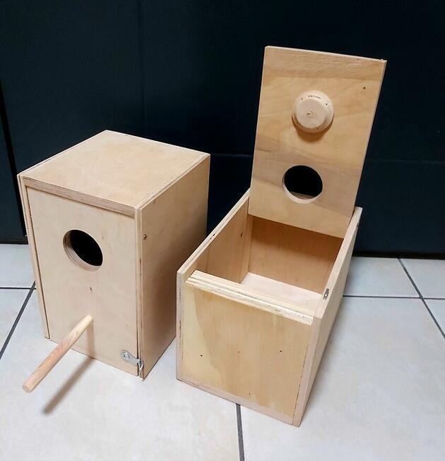 dla falistej - nierozłączki budka lęgowa