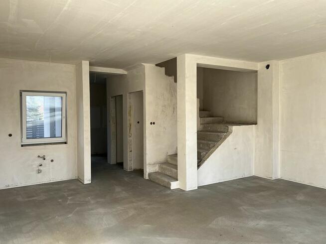 3 kondygnacje użytkowe - 163.89 m² - JABŁONNA