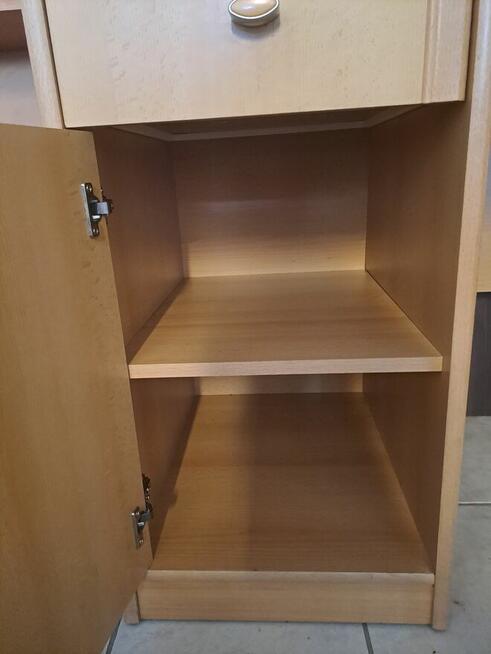 Biurko kolor sosna jasna stan bdb