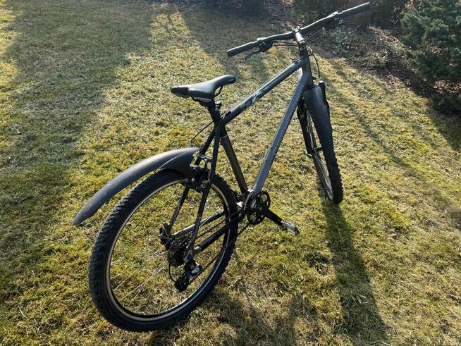 Sprzedam rower górski, koła 26 cali, jeżdżący, mało używany