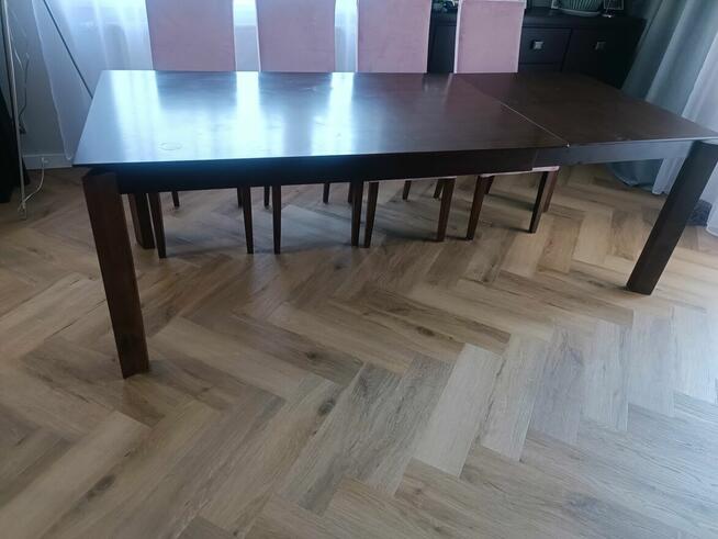 Stół z 8 krzesłami