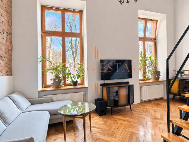 KAMIENICA B. SCHMIDER | PARKING | WYSOKIE - 4,6 m.
