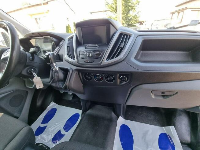 Ford Transit 2.0 131km Bezwypadkowy / Klima / Kamera / Navi / Oryginalny Przebieg