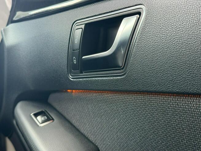 Mercedes E 200 Opcja zamiany na tańszy samochód z dopłatą