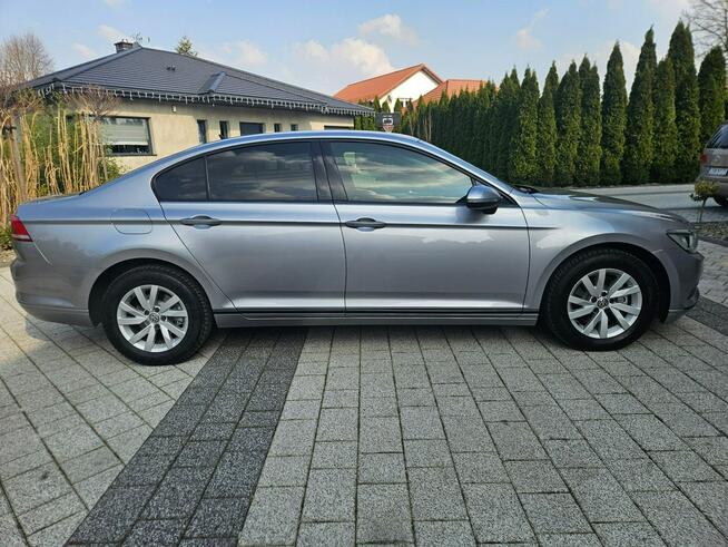Volkswagen Passat 2.0 150 km klimatronik, tempomat, parktronik, navigacja