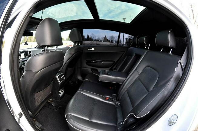 Kia Sportage 1.7 Crdi 116 KM GT Line Panorama Navi Klimatronik Kamera Skóra