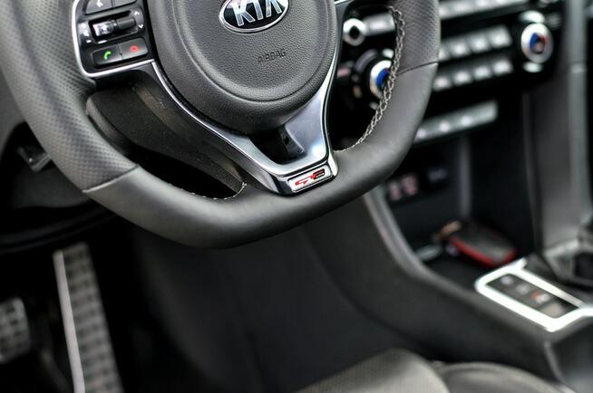 Kia Sportage 1.7 Crdi 116 KM GT Line Panorama Navi Klimatronik Kamera Skóra