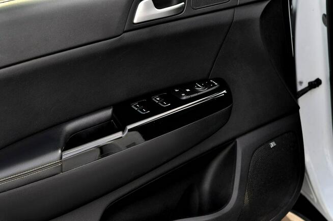 Kia Sportage 1.7 Crdi 116 KM GT Line Panorama Navi Klimatronik Kamera Skóra