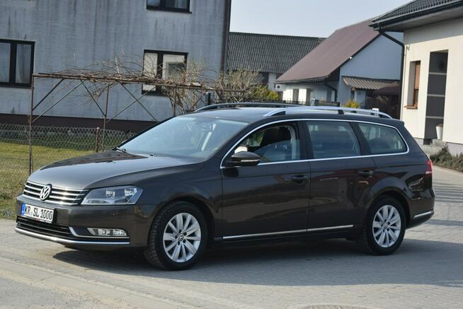 Volkswagen Passat 2.0D 2014r/ Navi/ Panorama/ Skóra/ 2 KPL Opon/ Sprowadzony