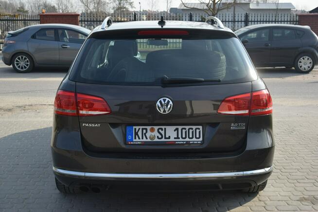 Volkswagen Passat 2.0D 2014r/ Navi/ Panorama/ Skóra/ 2 KPL Opon/ Sprowadzony