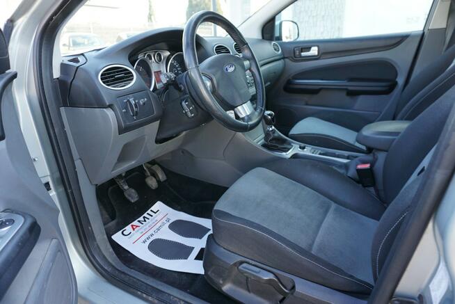Ford Focus polski salon