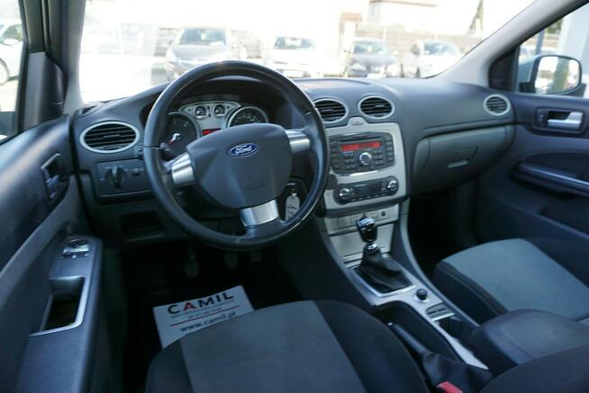 Ford Focus polski salon