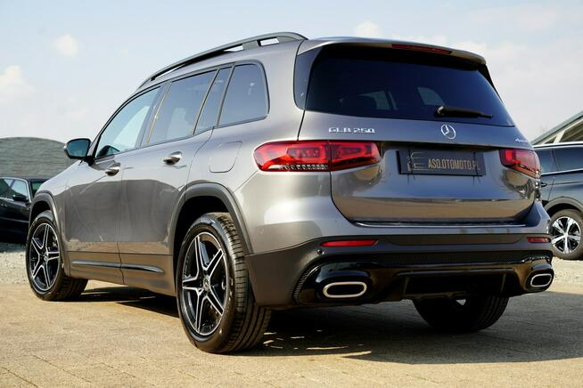 Mercedes GLB FUL LED skóra PANORAMA kamery 360 grzane fotele nawi 7 foteli AMG 4x4