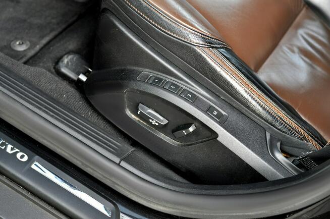 Volvo V40 Cross Country D2 Automat Cross Country Navi Skóra Full Opcja