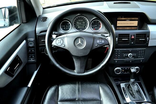 Mercedes GLK 220 220 CDI_4Matic_Avantgarde_Skóra_Navi_Panorama_Kamera_Szyber_