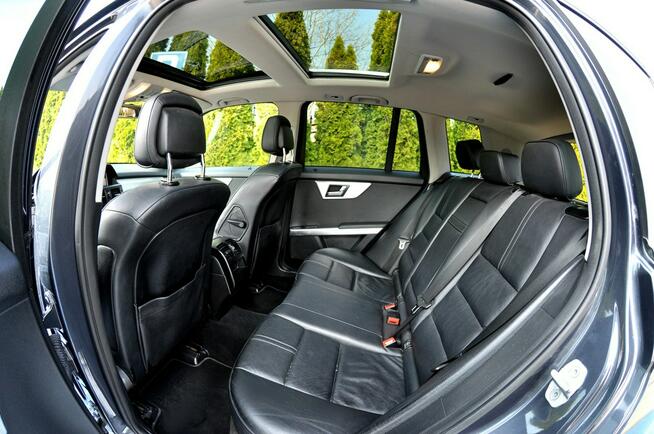 Mercedes GLK 220 220 CDI_4Matic_Avantgarde_Skóra_Navi_Panorama_Kamera_Szyber_