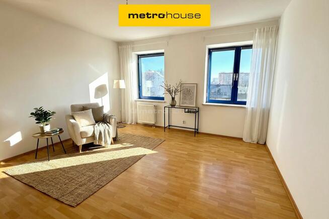 3 pokoje + możliwość 4  Śródmieście Kielc