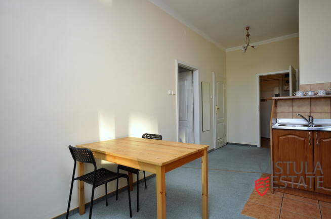 Mieszkanie 47 m2 przy Placu Inwalidów