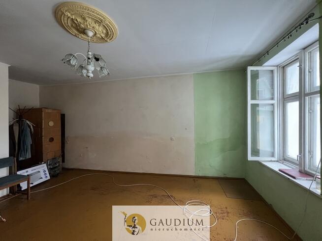 Kamienica w centrum Gniewu z ogródkiem i garażem