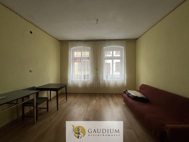 Kamienica w centrum Gniewu z ogródkiem i garażem