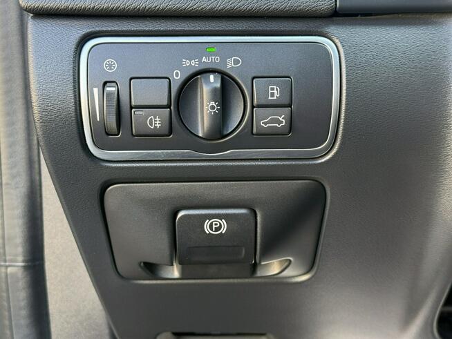 Volvo V60 2,0D4 181KM Momentum/Ledy/Xenon/Skóry/Navi/PDC/Serwis/