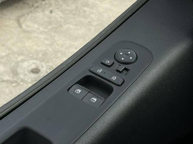 Hyundai Staria 9os 1.6 T-GDI 225KM 6AT SMART BUSINESS | Dostępny od ręki