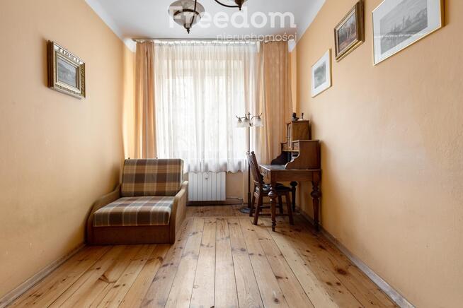 3 pokoje, 1 piętro, 11 500 zł/m², KW bez obciążeń