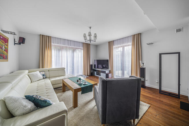 ✅ Sprawdź >>> Dom wolnostojący, 6 pokoi, garaż✅