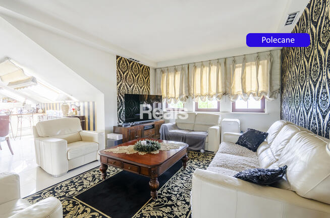 Lux dom wolnostojący z wynajętym lokalem usługowym