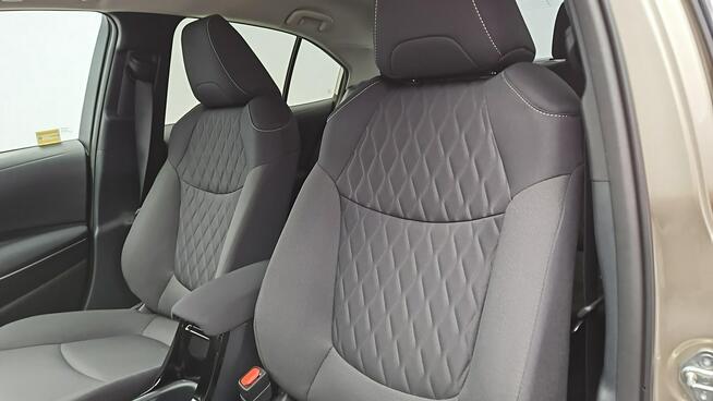 Toyota Corolla 1.5 Style ! Z Polskiego Salonu ! Faktura VAT !