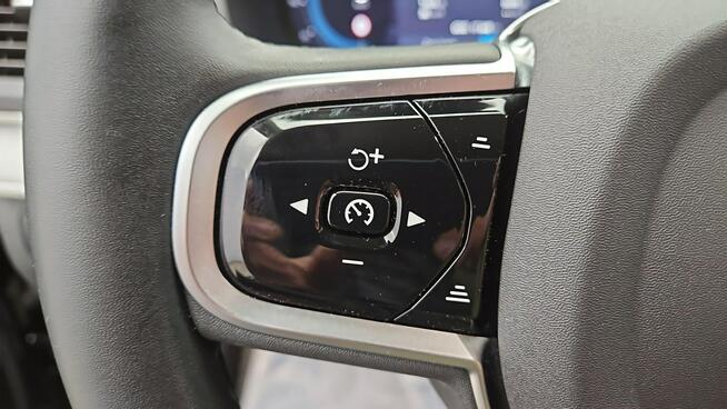 Volvo XC 90 B5 B AWD Core 7os aut ! Z Polskiego Salonu ! Faktura VAT !