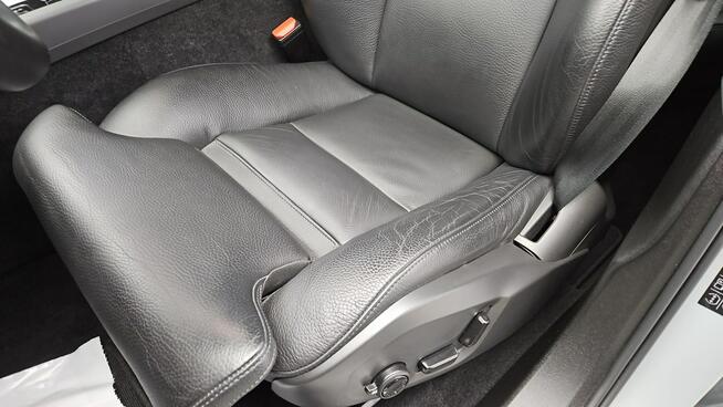 Volvo XC 60 Plus Dark aut ! Z Polskiego Salonu ! Faktura VAT !