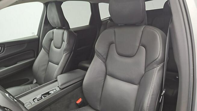 Volvo XC 60 B4 D AWD Core aut ! Z Polskiego Salonu ! Faktura VAT !