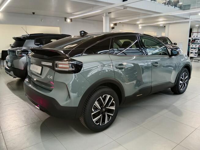 Citroen C4 MAX MHEV Hybryda Wielosezon Martwe Pole Nawigacja