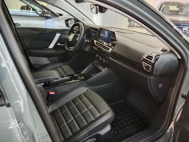 Citroen C4 MAX MHEV Hybryda Wielosezon Martwe Pole Nawigacja