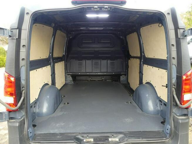 Mercedes Vito 110 Cdi FWD Long Klima Kamera cofa BLIS Navi F. VAT-23 Kilka szt.