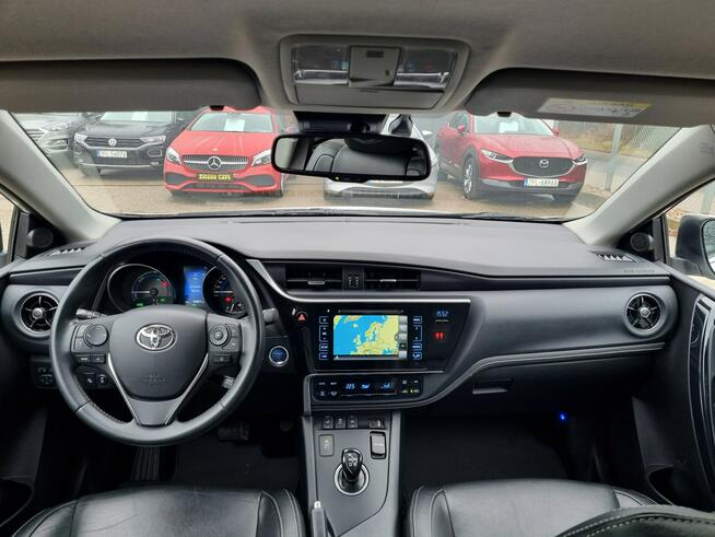 Toyota Auris Hybryda Lift FULL LED Serwis Navi Kamera Climatronic Gwarancja