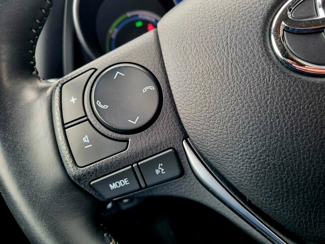 Toyota Auris Hybryda Lift FULL LED Serwis Navi Kamera Climatronic Gwarancja
