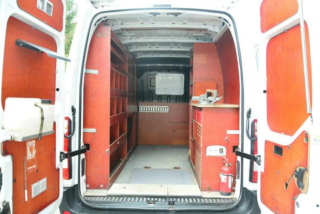 Renault Master średniak L2H2 3 osobowy blaszak pełna opcja regały serwis warsztat