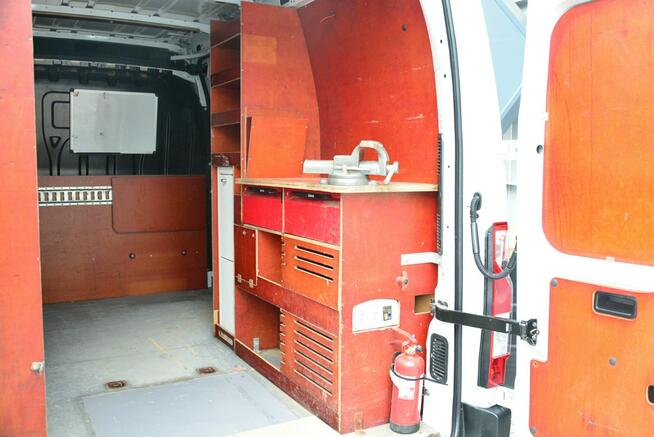 Renault Master średniak L2H2 3 osobowy blaszak pełna opcja regały serwis warsztat
