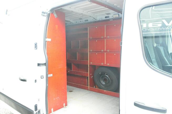 Renault Master średniak L2H2 3 osobowy blaszak pełna opcja regały serwis warsztat