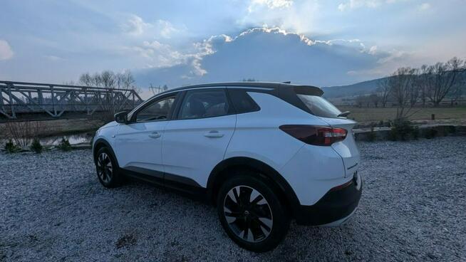 Opel Grandland X Full opcja Biało-czarny