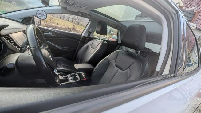 Opel Grandland X Full opcja Biało-czarny