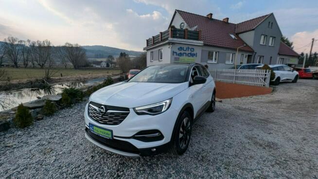 Opel Grandland X Full opcja Biało-czarny