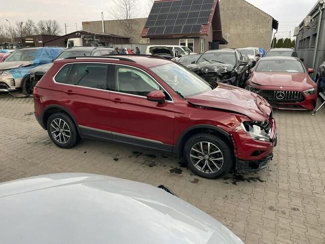 Volkswagen Tiguan 4Motion Klimatronik Aktywny tempomat