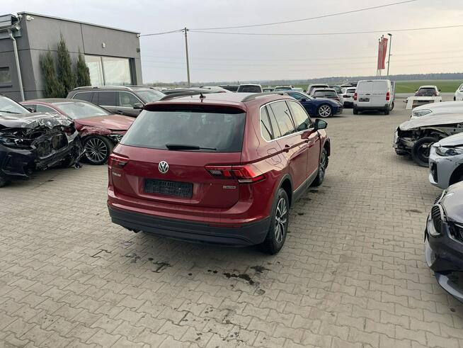 Volkswagen Tiguan 4Motion Klimatronik Aktywny tempomat